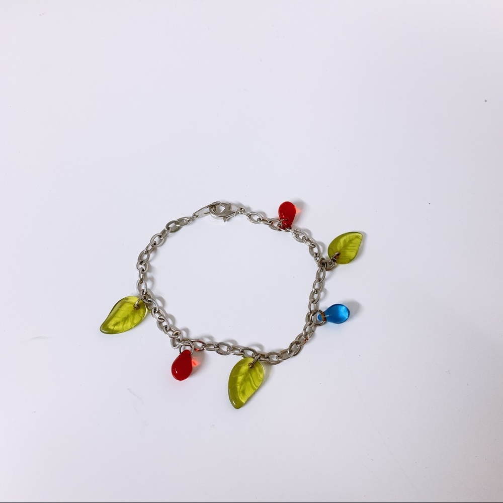 Red and green leaves fashion bracelet